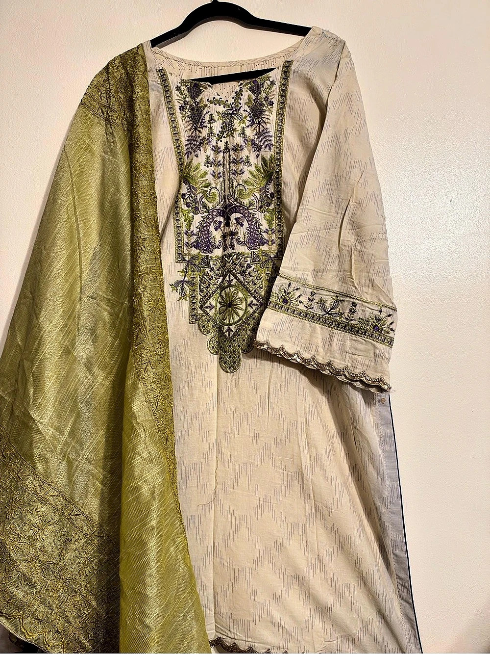 Embroidered Kurta Set in Cream & Green